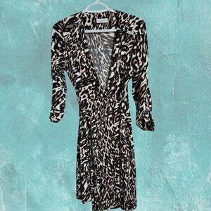 CALVIN KLEIN V-Neck Leopard Print Wrap Dress